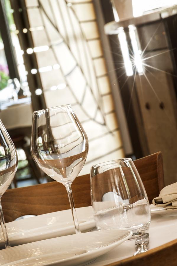 Florac Logis Hotel Restaurant Des Gorges Du Tarn מראה חיצוני תמונה