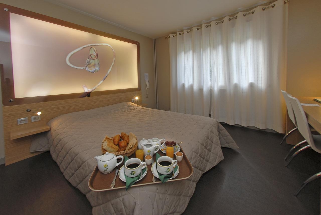 Florac Logis Hotel Restaurant Des Gorges Du Tarn מראה חיצוני תמונה