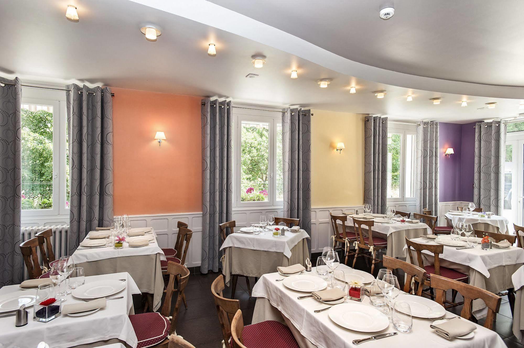Florac Logis Hotel Restaurant Des Gorges Du Tarn מראה חיצוני תמונה