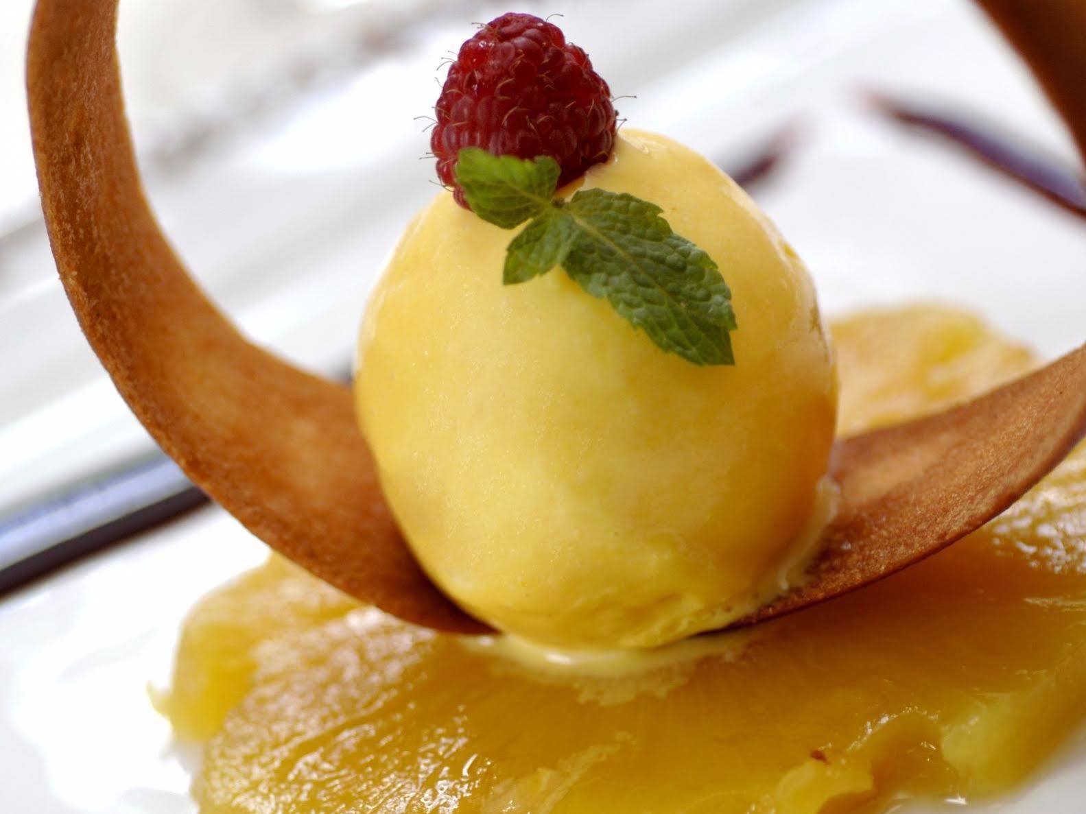 Florac Logis Hotel Restaurant Des Gorges Du Tarn מראה חיצוני תמונה